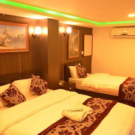 Hotel Holiday Inn 카트만두 외부 사진