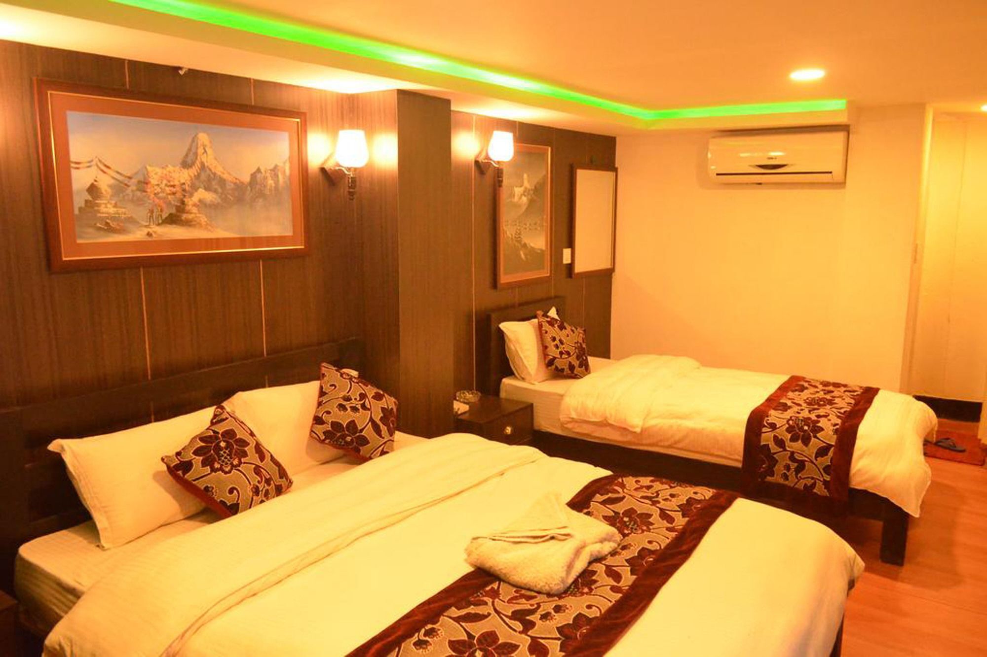 Hotel Holiday Inn 카트만두 외부 사진